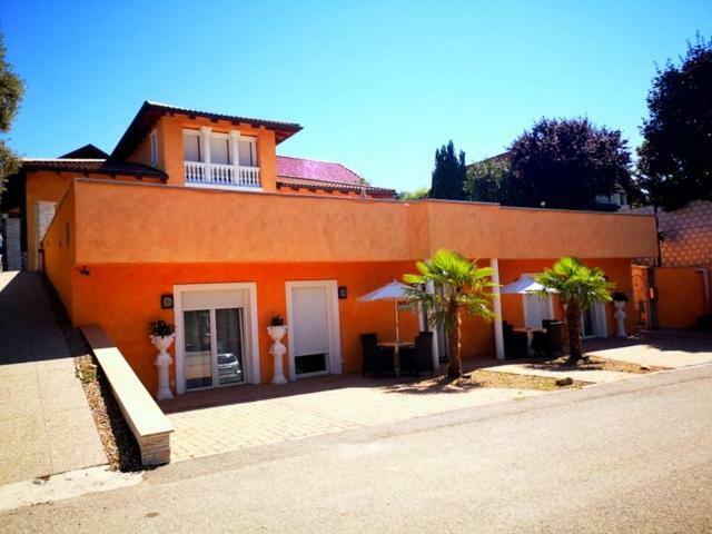 Villa Toscana Steyr Bagian luar foto